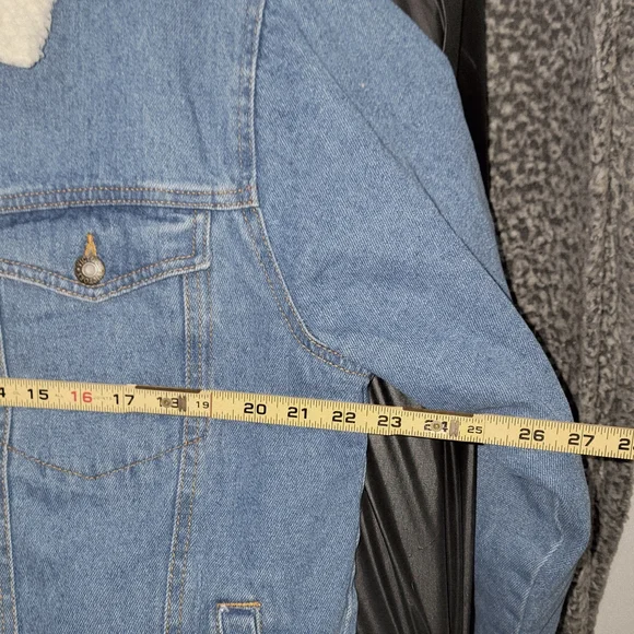 Victory Outfitters sherpa-lined denim trucker jacket. - Picture 6 of 8